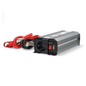 Omvormer Gemodificeerde Sinusgolf | Ingangsvoltage: 12 V DC | Apparaat stroomoutput: Type F (CEE 7/3) / USB-A | 230 V AC 50 Hz | 600 W | Piekvermogen: 1200 W | Accuklemmen + Aansteker | Zilver